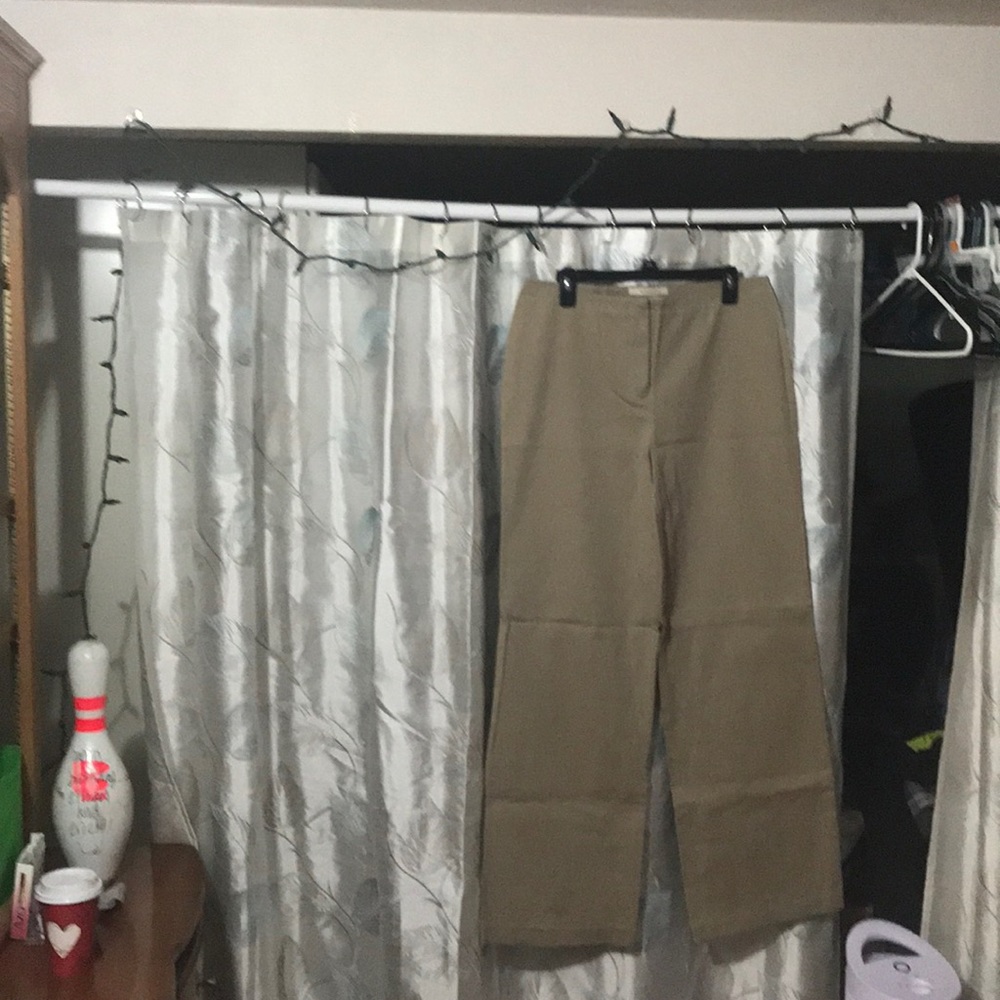 Kaki chino Victoria secret pants never worn